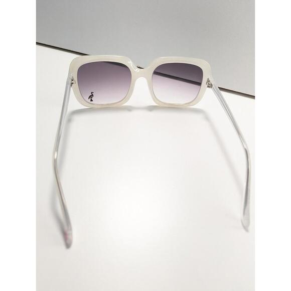 Betsey Johnson White Square Sunglasses Flamingo Accent Logo Designer - Picture 9 of 9